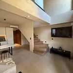 El Mar Villa Gerakini
