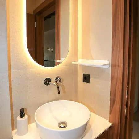 El Mar * 基拉奇尼