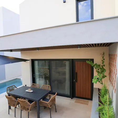 El Mar Βίλα Γερακινή