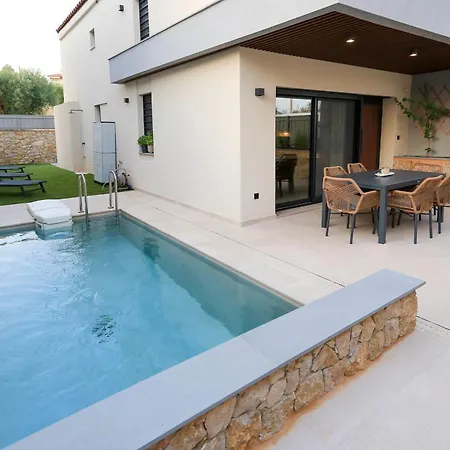 El Mar Βίλα Γερακινή